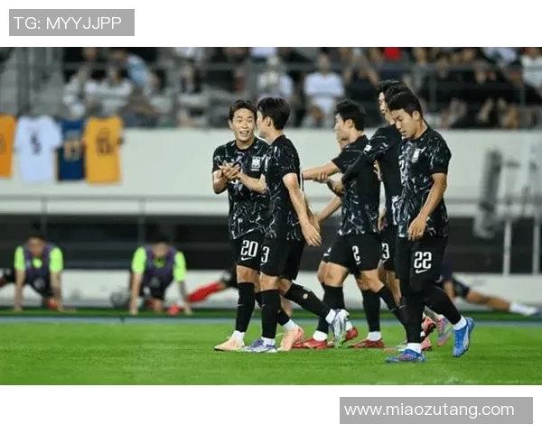 东亚杯精彩对决日本队与韩国队视频回顾与精彩瞬间分析